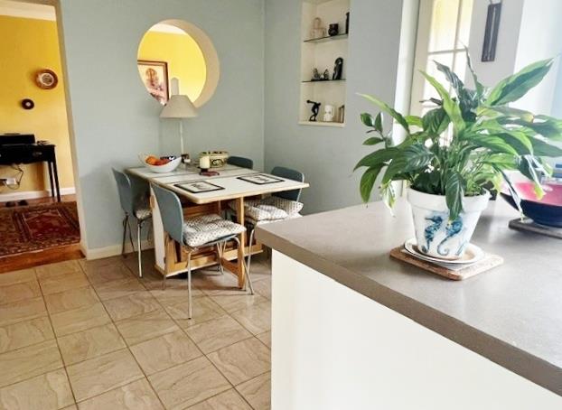 kitchen breakfast room 3.jpg